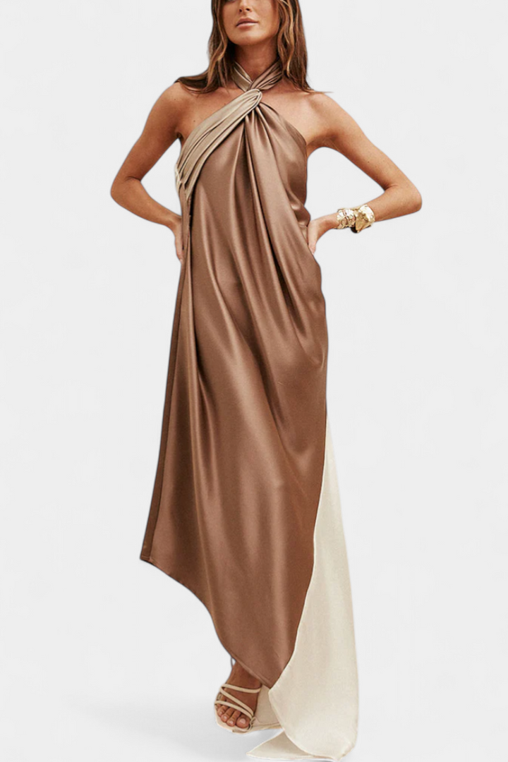 Petra Maxi Haljina s Nepravilnim Rezom i Otkritim Leđima